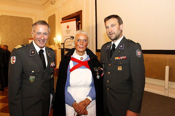 Kommandoübergabe Rotes Kreuz Salzburg