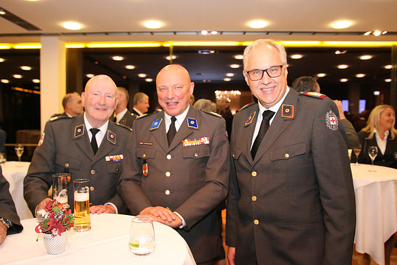 Kommandoübergabe Rotes Kreuz Salzburg