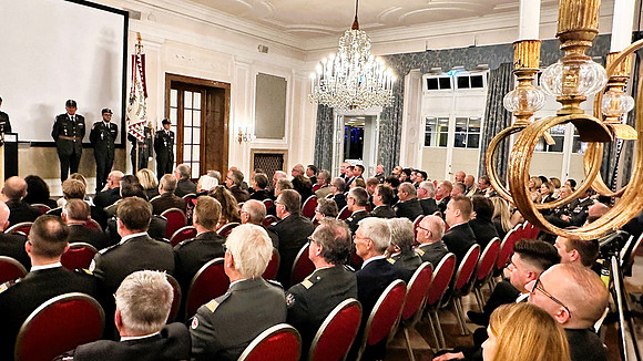 Kommandoübergabe Rotes Kreuz Salzburg