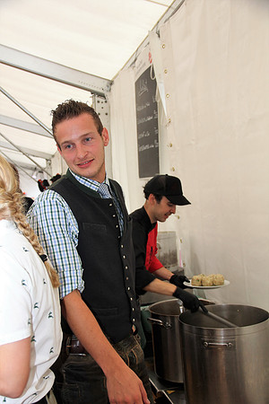 Großes Klassentreffen Volksschule Anif 2014