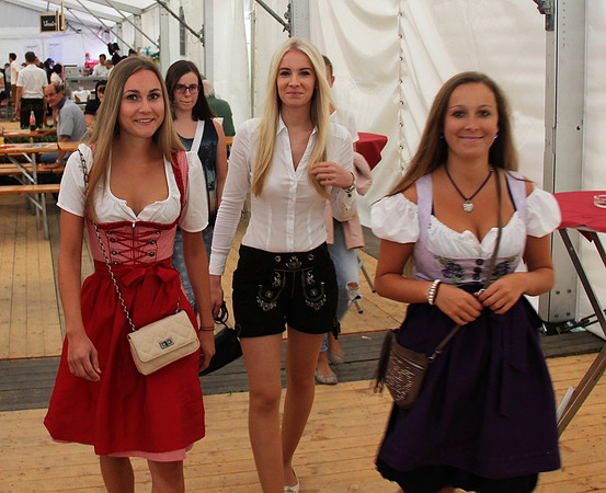 Großes Klassentreffen Volksschule Anif 2014