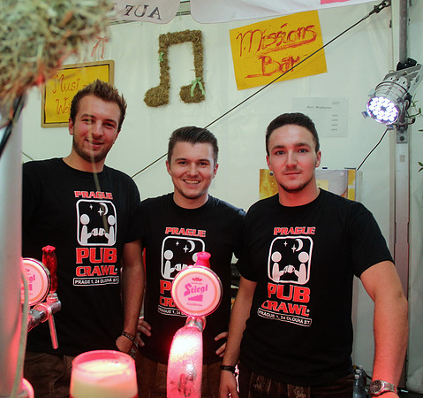 Großes Klassentreffen Volksschule Anif 2014