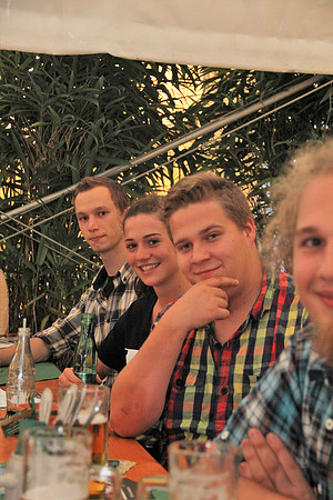 Großes Klassentreffen Volksschule Anif 2014
