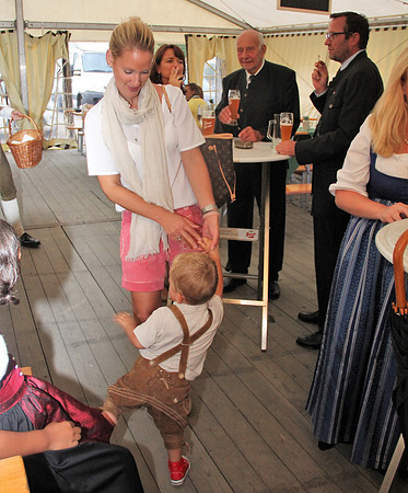 Großes Klassentreffen Volksschule Anif 2014
