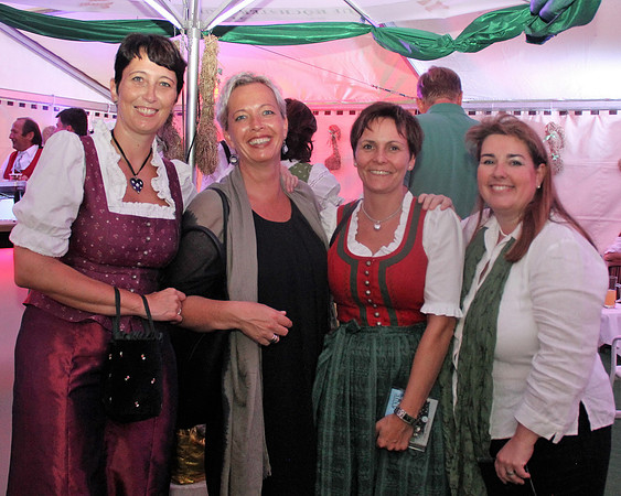 Großes Klassentreffen Volksschule Anif 2014