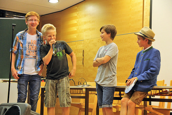 Großes Klassentreffen Volksschule Anif 2014