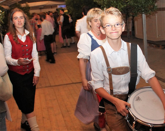 Großes Klassentreffen Volksschule Anif 2014