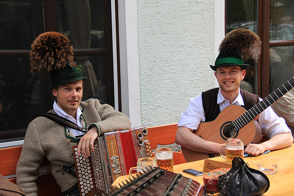Maibaumfest in Golling