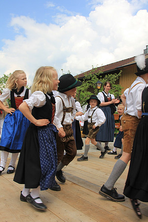 Maibaumfest in Golling