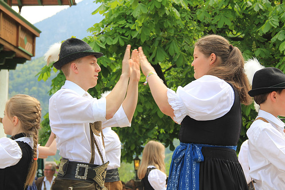 Maibaumfest in Golling