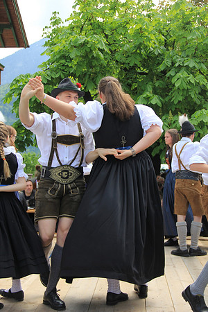 Maibaumfest in Golling