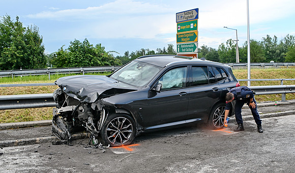 Schwerer Unfall in der Franz-Brötzner-Straße