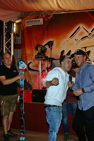 Brandheiße Partynight 2022