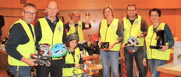 Vorbereitung Lions Club Flohmarkt - Hallein