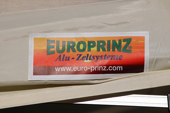 Flutopfer und Buchpremiere
