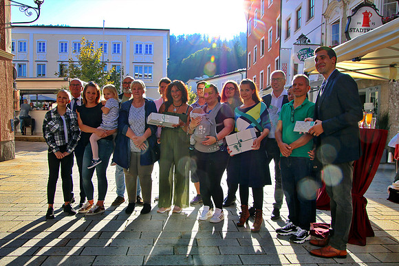 Flutopfer und Buchpremiere