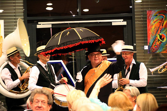 Benefizkonzert - Jazz in Bildern und Noten