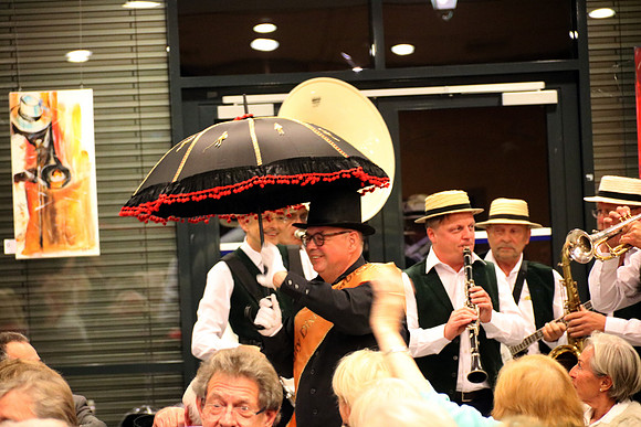 Benefizkonzert - Jazz in Bildern und Noten