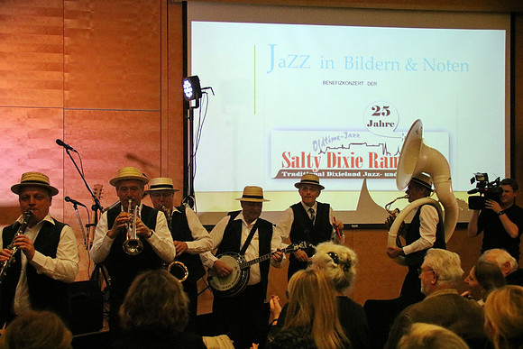 Benefizkonzert - Jazz in Bildern und Noten
