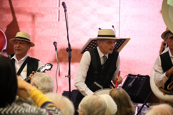 Benefizkonzert - Jazz in Bildern und Noten