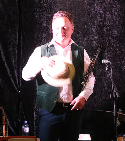 Benefizkonzert - Jazz in Bildern und Noten