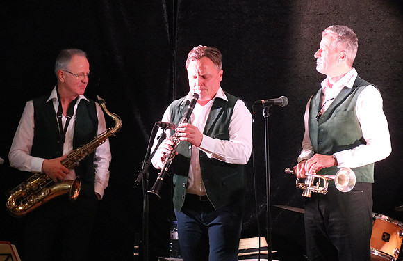 Benefizkonzert - Jazz in Bildern und Noten