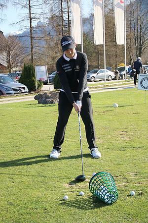 Schlägertests und Unterhaltung am Golfclub Rif