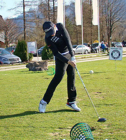 Schlägertests und Unterhaltung am Golfclub Rif
