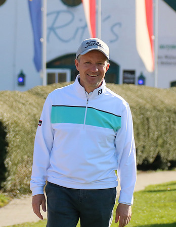 Schlägertests und Unterhaltung am Golfclub Rif