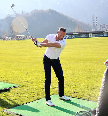 Schlägertests und Unterhaltung am Golfclub Rif