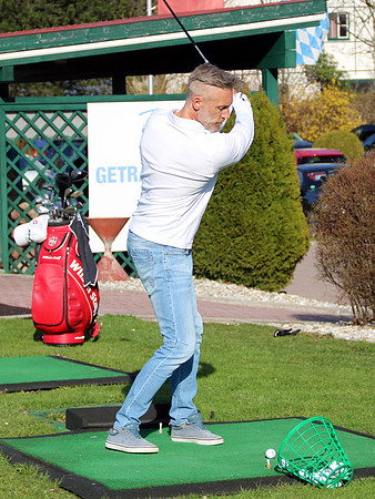 Schlägertests und Unterhaltung am Golfclub Rif