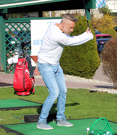 Schlägertests und Unterhaltung am Golfclub Rif