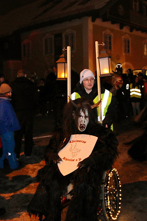Maxglaner Krampus und Perchtenlauf