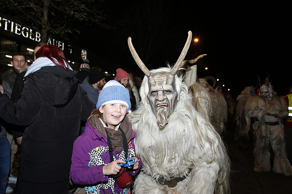 Maxglaner Krampus und Perchtenlauf