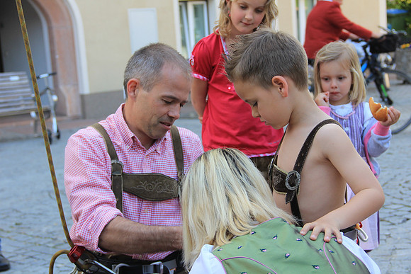 01.05.2014 Maibaumaufstellen Bad Vigaun