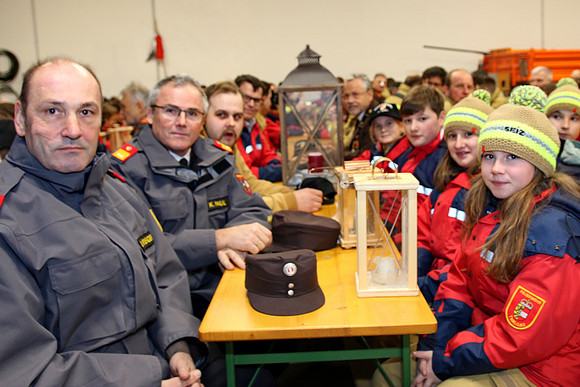 Friedenslichtabholung der Feuerwehrjugend im Bezirk Flachgau