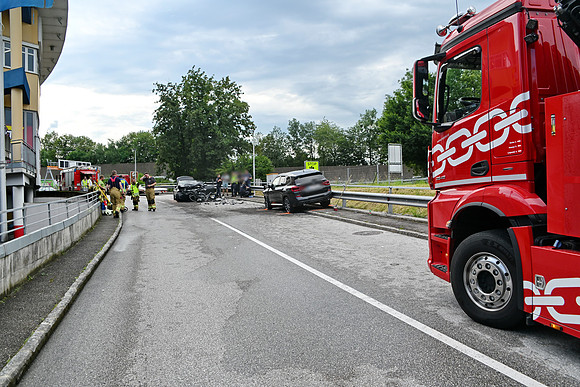 Schwerer Unfall in der Franz-Brötzner-Straße
