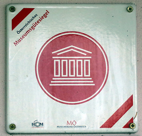 Pulvermacher Museum