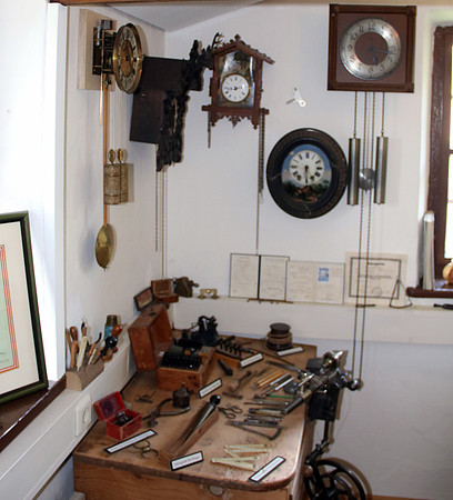 Pulvermacher Museum
