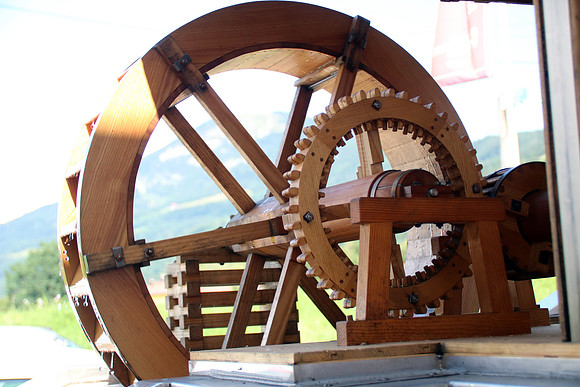 Pulvermacher Museum