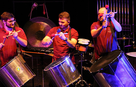 Magic Percussion aus dem Stadttheater
