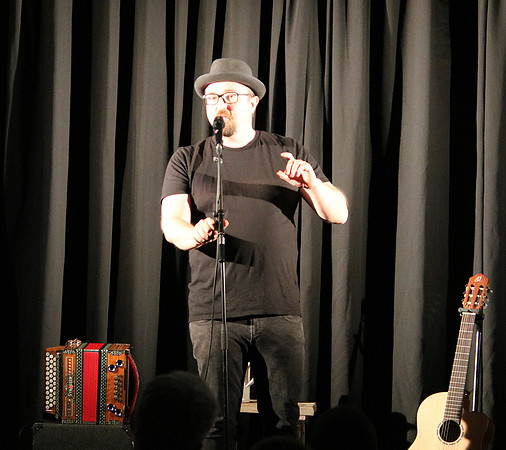 Musikkabarettist Helmut A. Binser