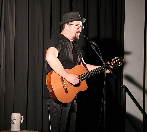 Musikkabarettist Helmut A. Binser