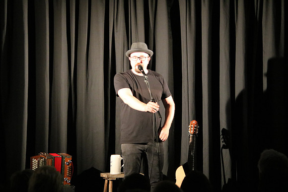 Musikkabarettist Helmut A. Binser