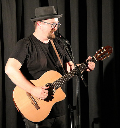 Musikkabarettist Helmut A. Binser