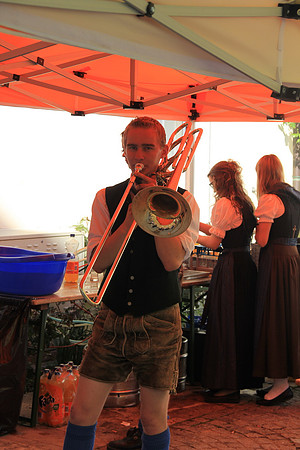 01.05.2014 Maibaumaufstellen Bad Vigaun