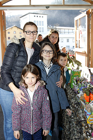 Dinosaurier-Theater im Ziegelstadel