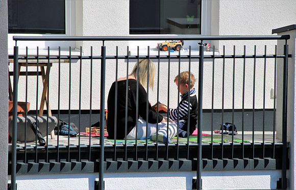 Mein Spielplatz der Balkon