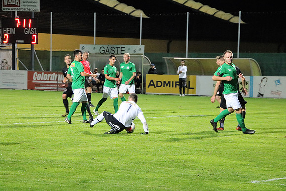 UFC Hallein verliert in der 6. Runde zuhause...