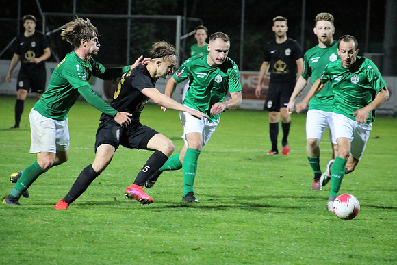 UFC Hallein verliert in der 6. Runde zuhause...